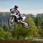 2024_YAM_YZ250LCSV_EU_PWS1_ACT_010_03-45