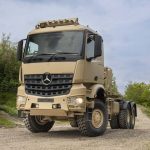 Mercedes-Benz Special Trucks erweitert Defence- Portfolio: vierachsiger Zetros mit Allradantrieb erstmals auf der Eurosatory zu sehenMercedes-Benz Special Trucks expands its defence portfolio: four-axle Zetros with all-wheel drive on show for the first