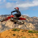 25 Honda CRF250R_action_12-4