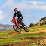 25 Honda CRF250R_action_7-20