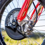 25 Honda CRF250R_detail_3-25