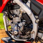 25 Honda CRF250R_detail_8-30
