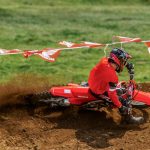 25 Honda CRF450R_action_12-50