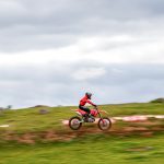 25 Honda CRF450R_action_19-57