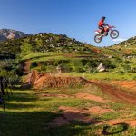25 Honda CRF450R_action_26-65