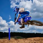 2026-Yamaha-YZ450F-EU-Icon_Blue-Action-005-03-12