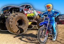 🇺🇸 500cc 2stroke vs. Monster Truck – no more words necessary!